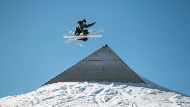 星空体育官网一张乒乓球台地胶多少米